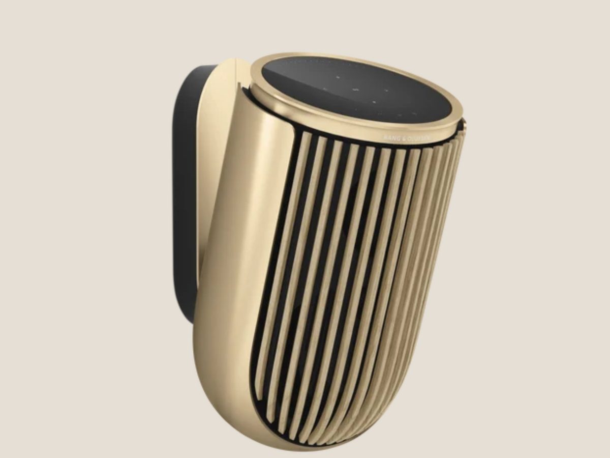 BeoLab 8 Gold Tone / Walnut